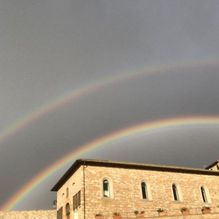 Le Dimore Arcangelo Maria Assisi Exteriör bild