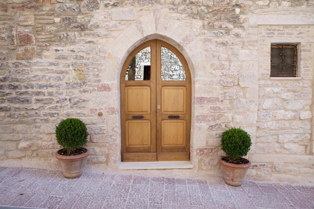 Le Dimore Arcangelo Maria Assisi Exteriör bild