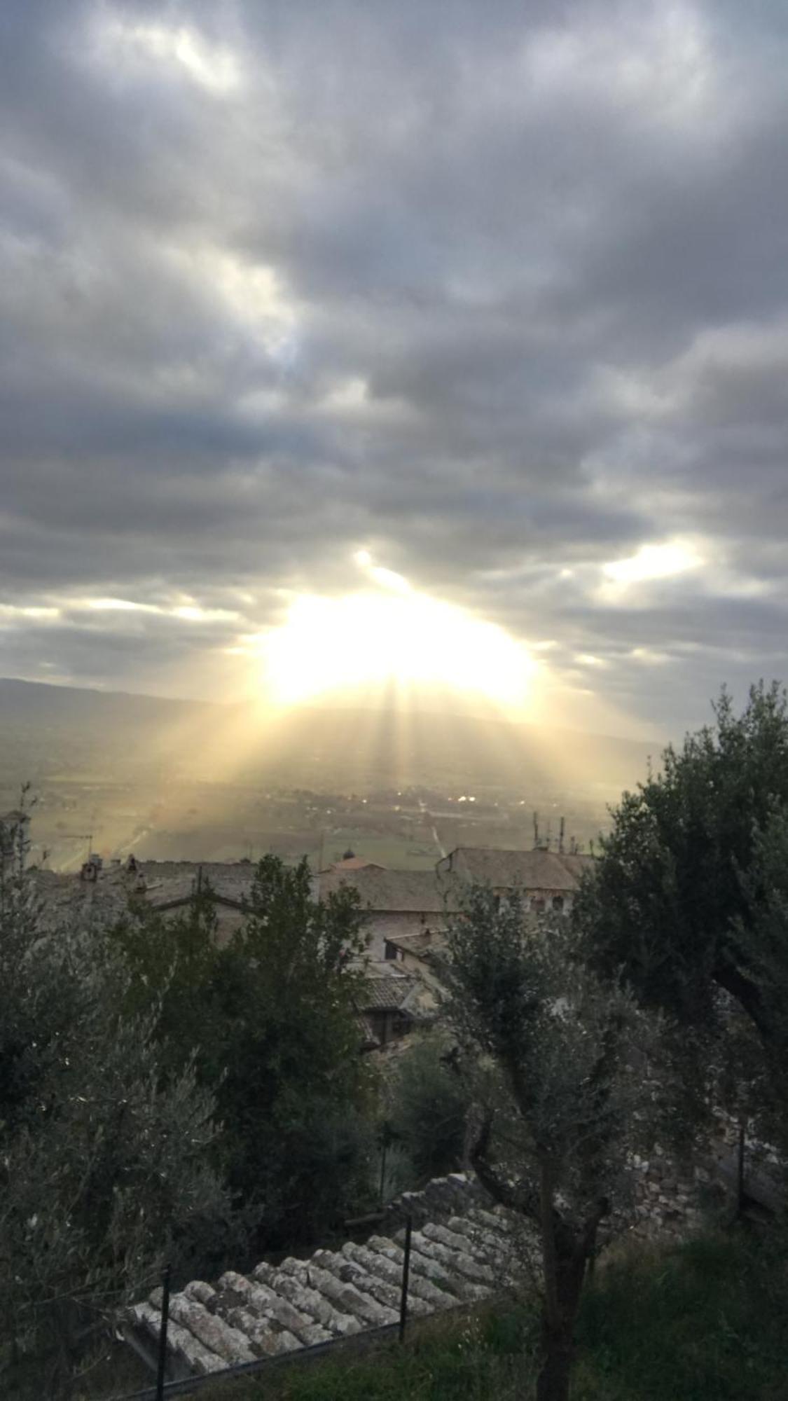 Le Dimore Arcangelo Maria Assisi Exteriör bild